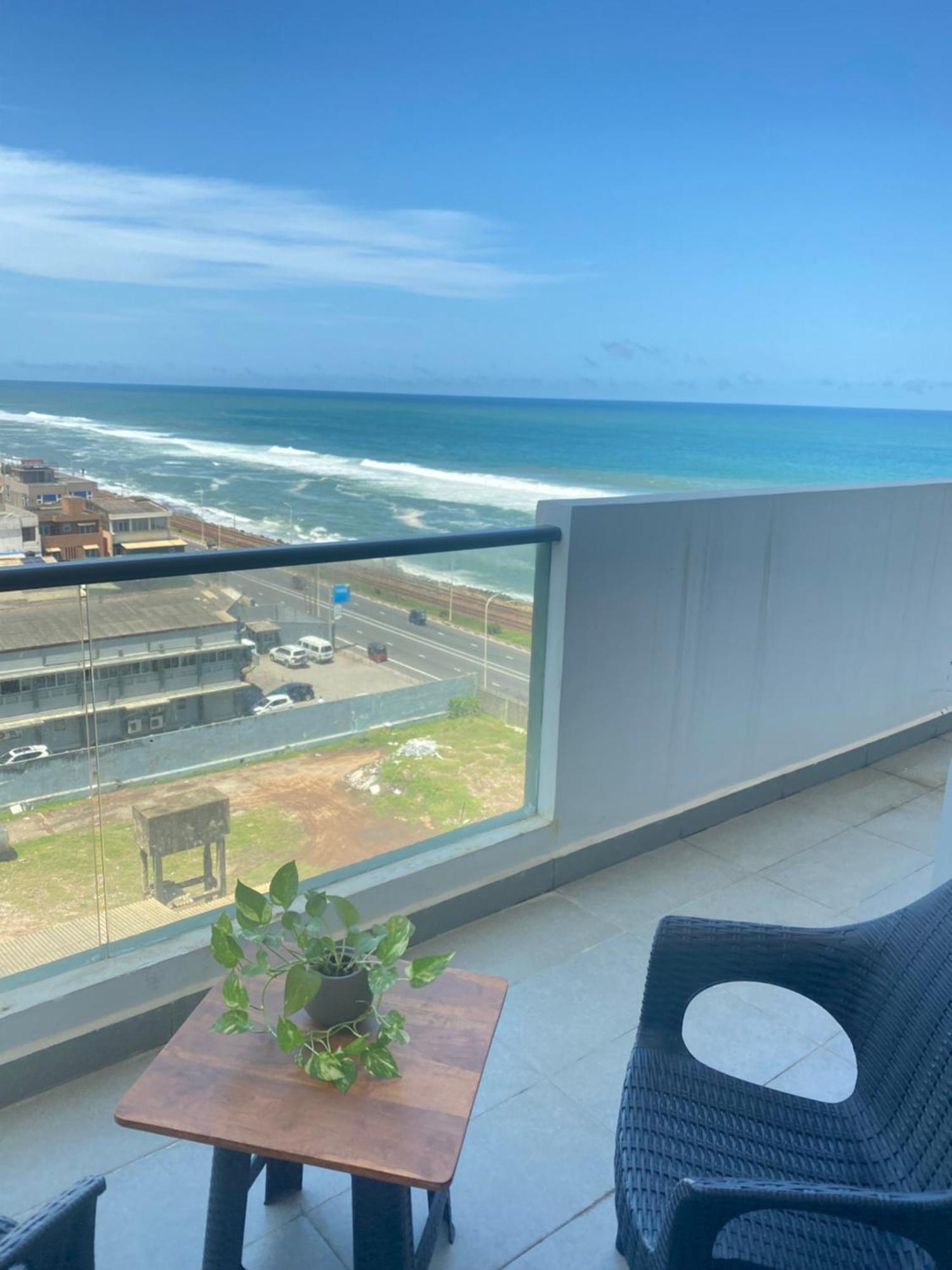 Marine Suites Colombo Exterior photo